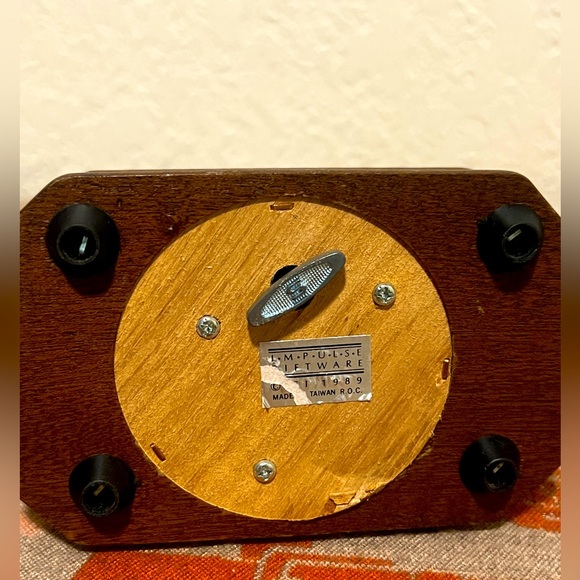 IMPULSE GIFTWARE   DENTZEL   C.1905   Porcelain  Carousel   Musical  Horse - Picture 4 of 4